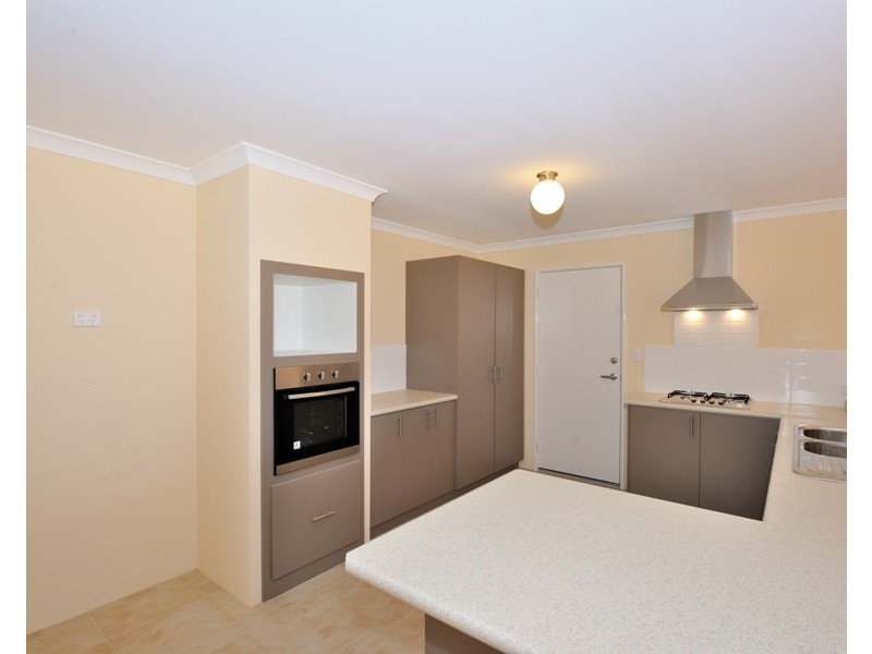 21 Ferguson Street, Middle Swan WA 6056