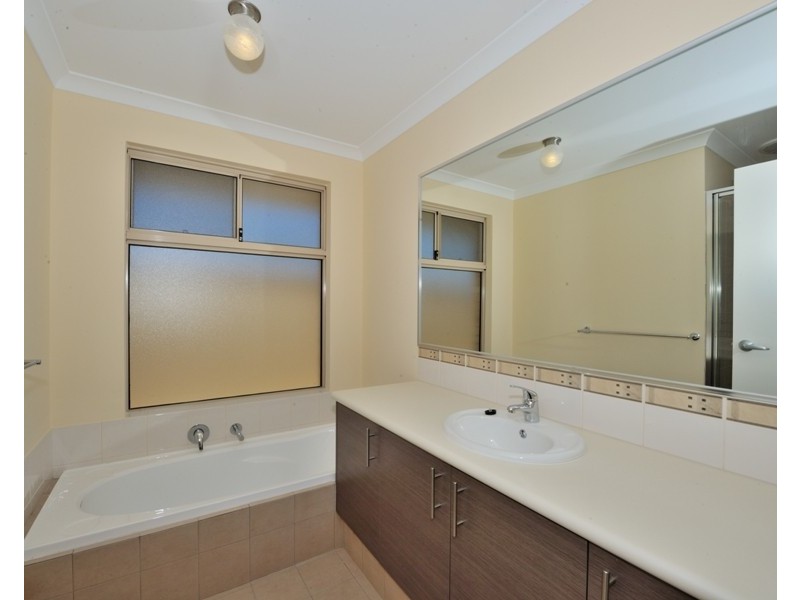 21 Ferguson Street, Middle Swan WA 6056