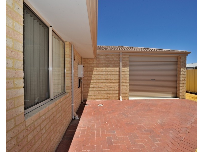 21 Ferguson Street, Middle Swan WA 6056
