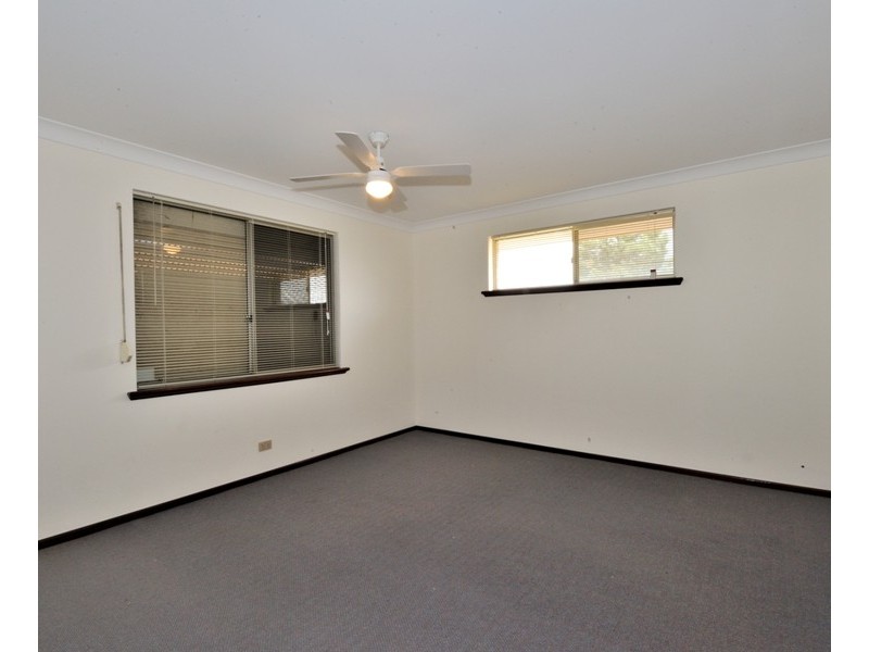 10 Salisbury Road, Midvale WA 6056