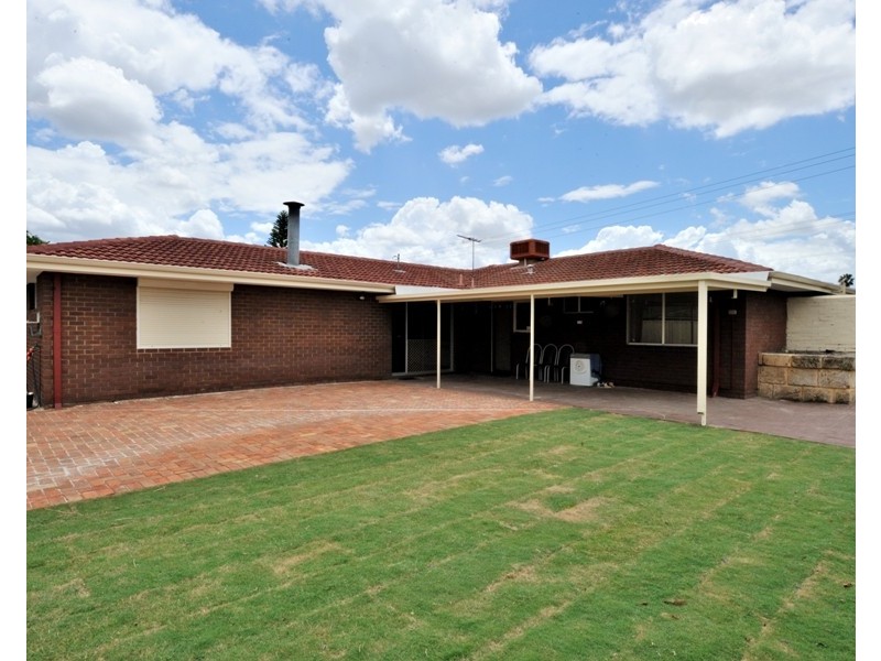 10 Salisbury Road, Midvale WA 6056