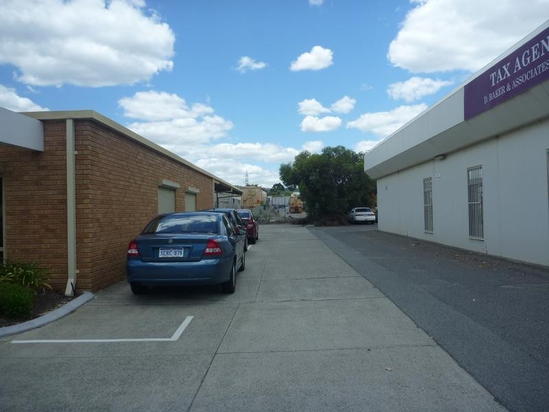 1/12 Farrall Road, Midvale WA 6056