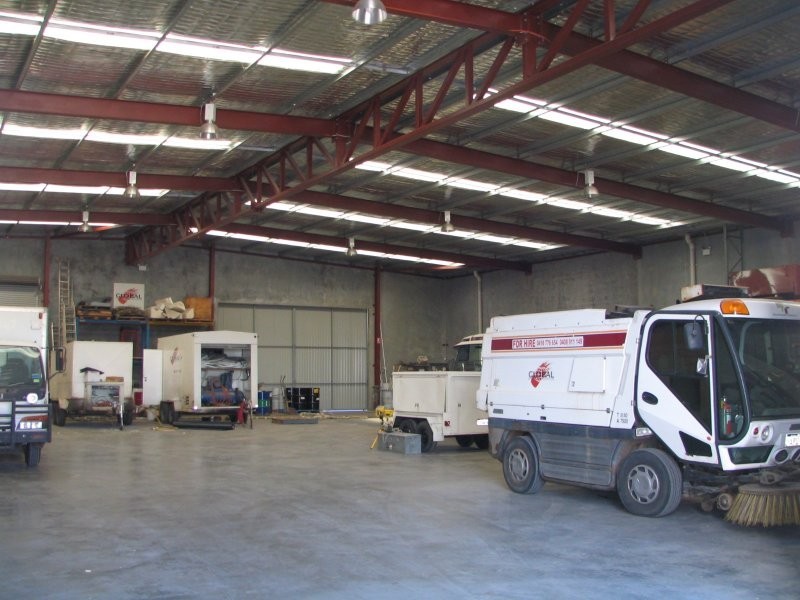 7B Rothschild Place, Midvale WA 6056