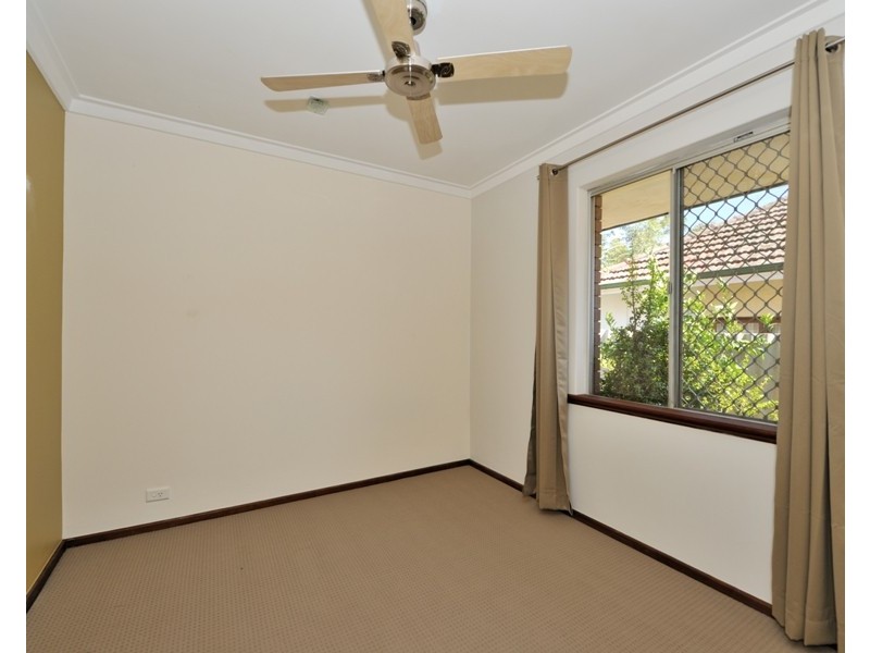 35 Amherst Road, Swan View WA 6056