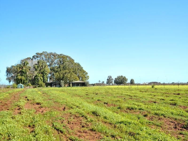 998 Great Northern Highway, Millendon WA 6056