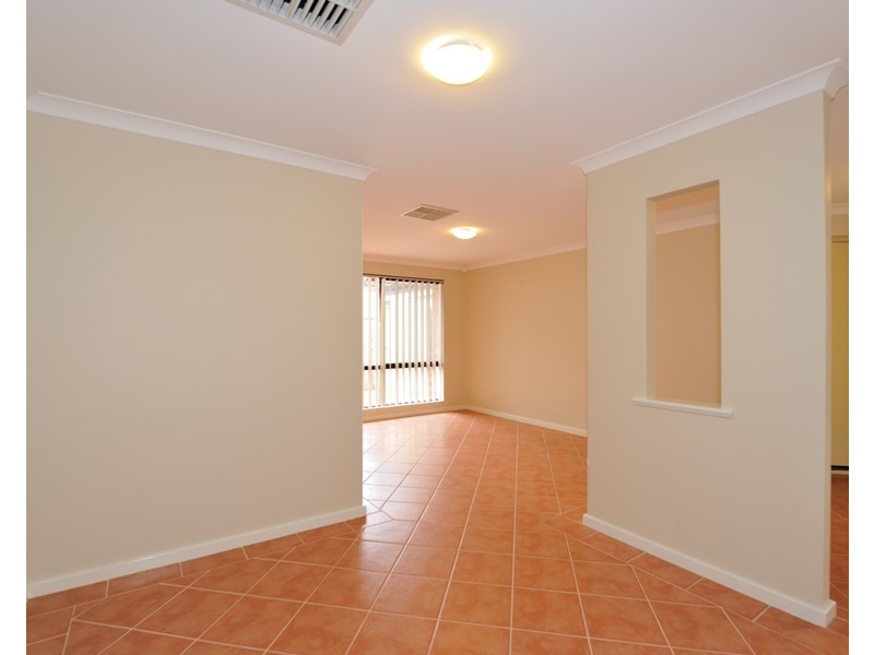 57 San Lorenzo Boulevard, Ellenbrook WA 6069