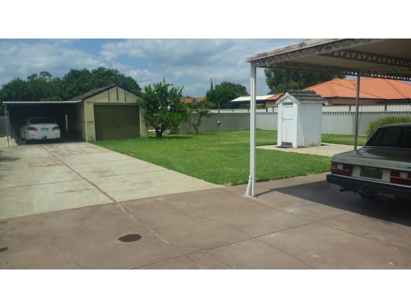 24 Ferguson Street, Midvale WA 6056