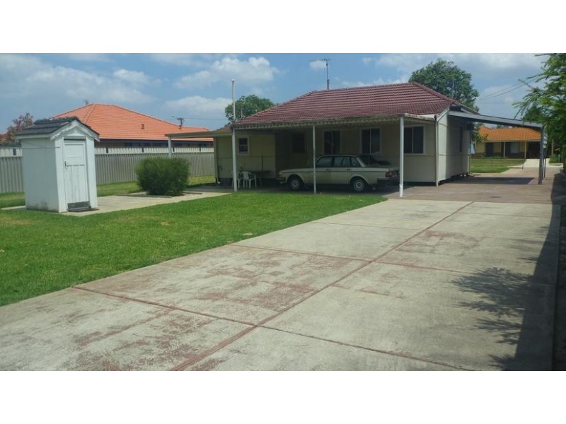 24 Ferguson Street, Midvale WA 6056