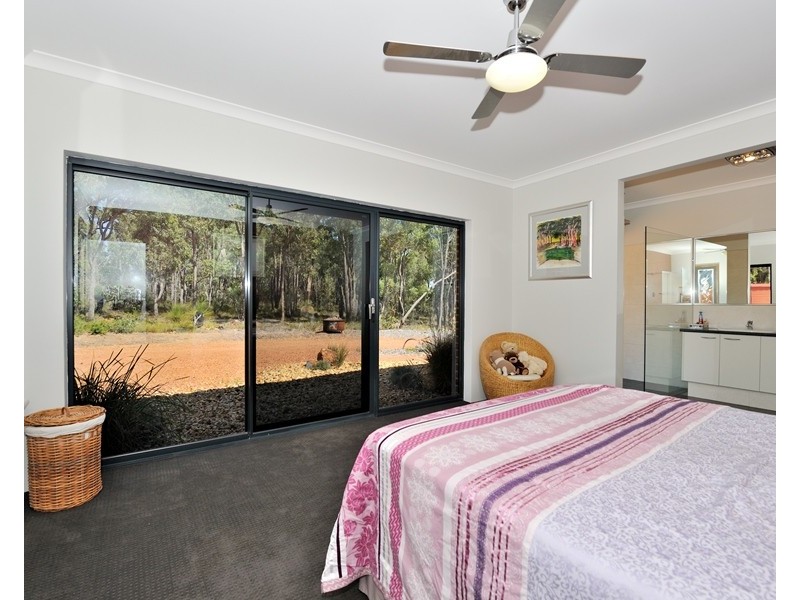 237 Karrak Court, Gidgegannup WA 6083