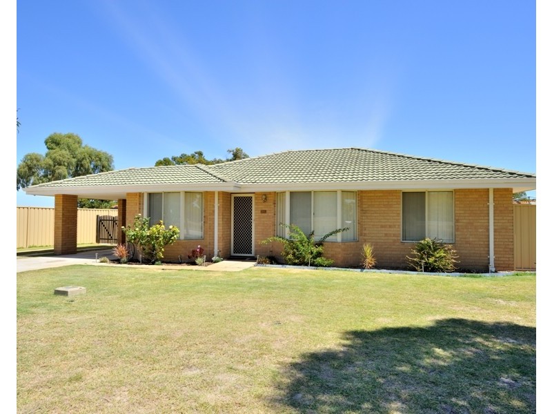 70 Waterhall Road, South Guildford WA 6055