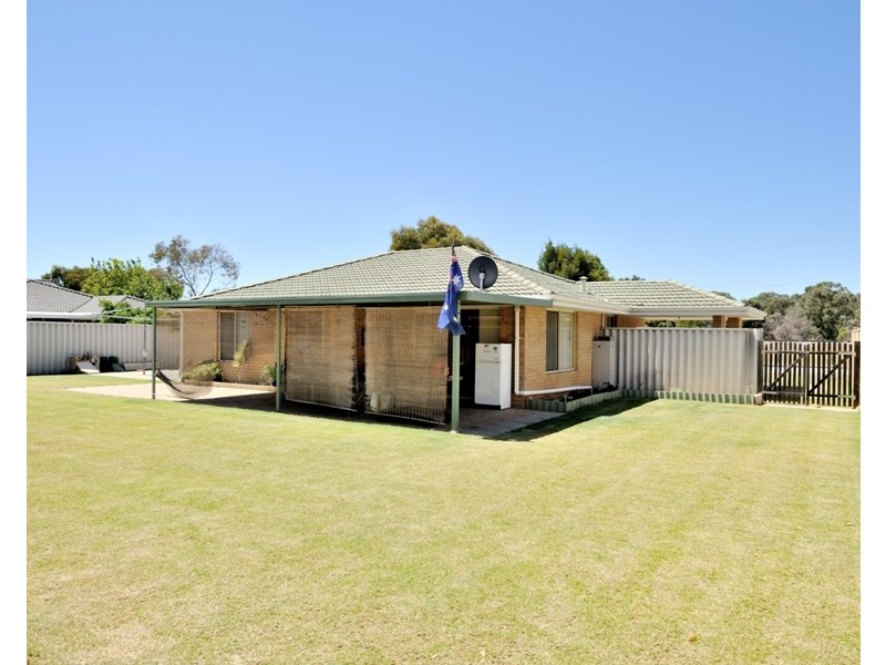70 Waterhall Road, South Guildford WA 6055