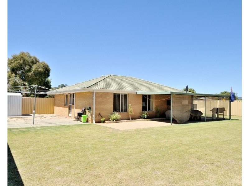 70 Waterhall Road, South Guildford WA 6055