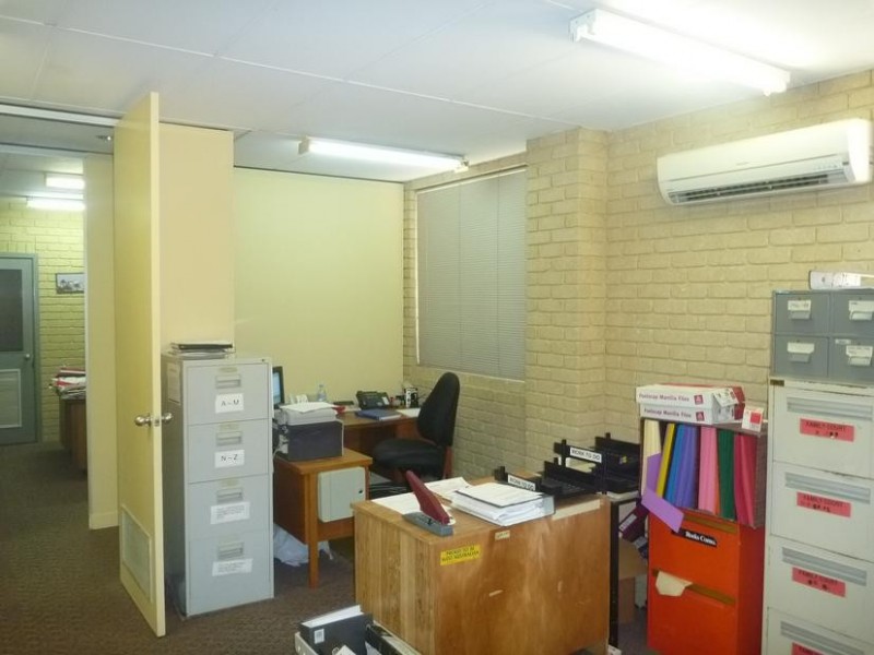 5,6&7/16 The Avenue, Midland WA 6056
