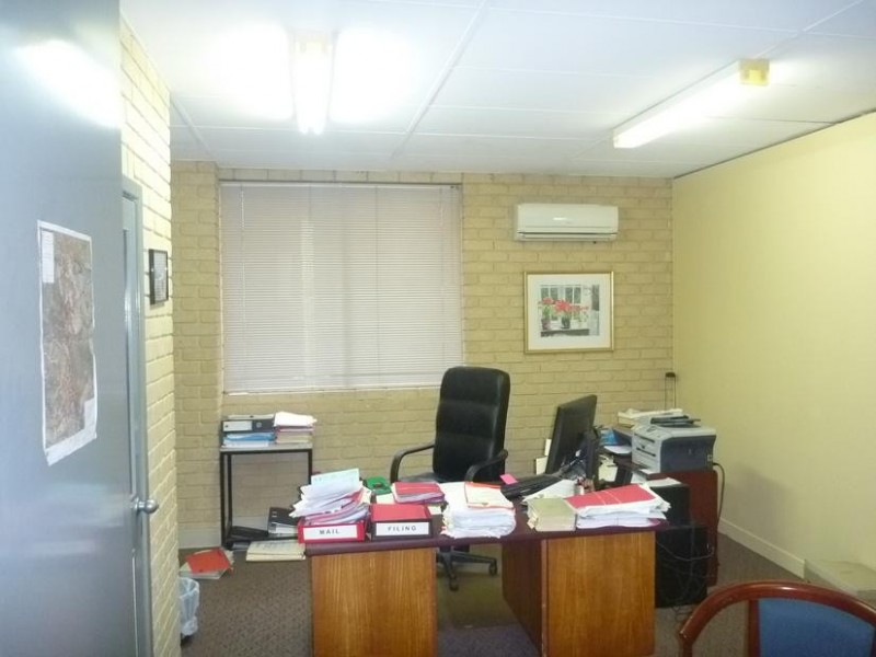 5,6&7/16 The Avenue, Midland WA 6056