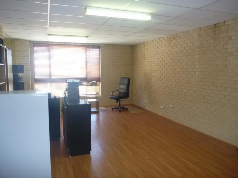 5,6&7/16 The Avenue, Midland WA 6056