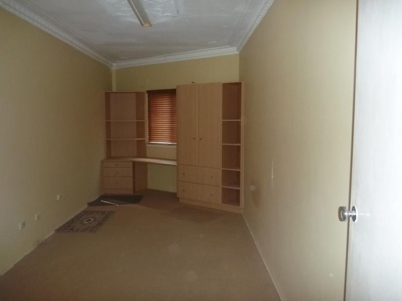 5,6&7/16 The Avenue, Midland WA 6056