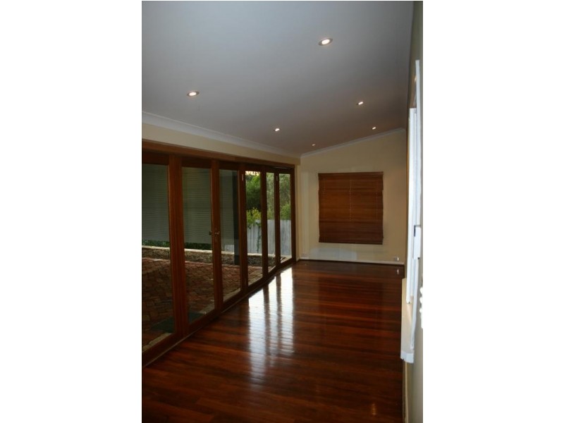 5 Albert Street, Bellevue WA 6056