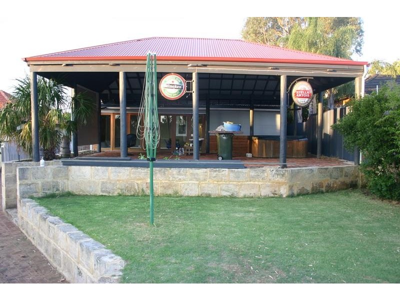 5 Albert Street, Bellevue WA 6056