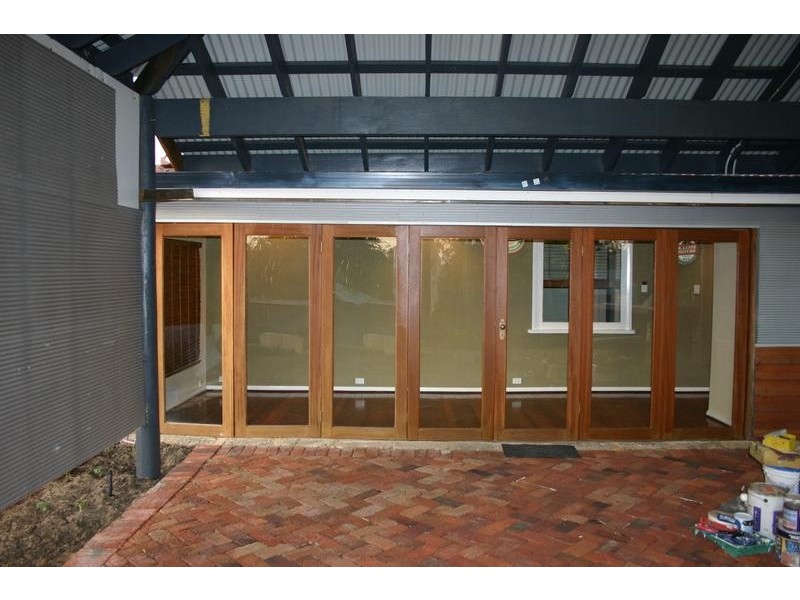 5 Albert Street, Bellevue WA 6056