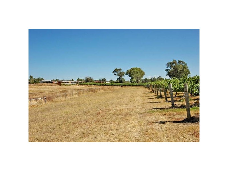 168 George St, West Swan WA 6055