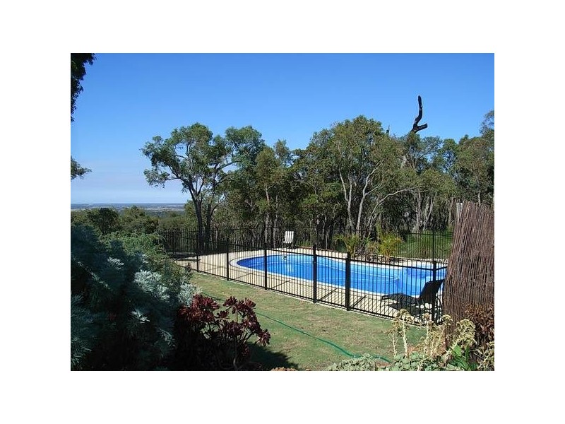 Morrissey Road, Bullsbrook WA 6084