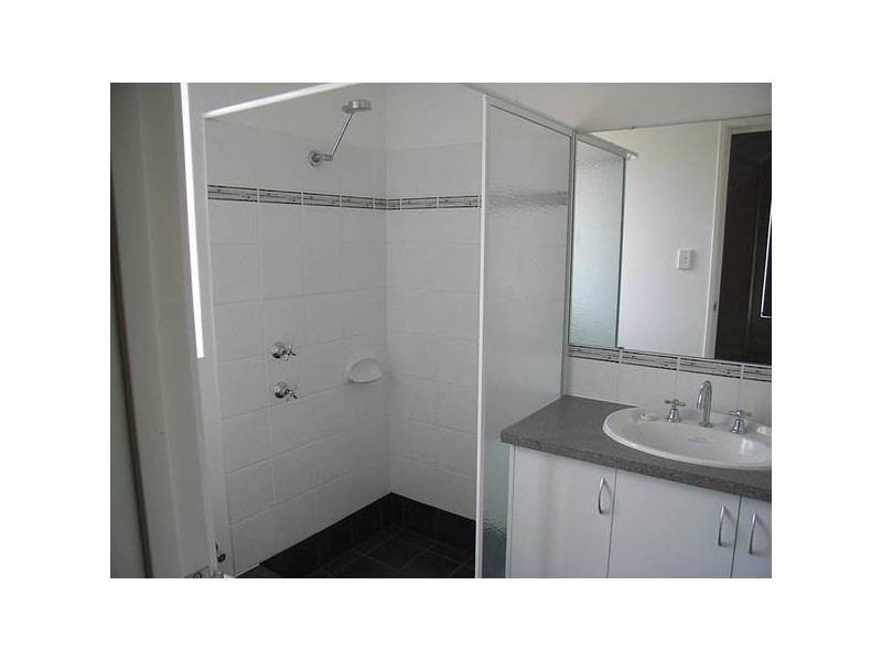 13 Azalea Gardens, Forrestfield WA 6058