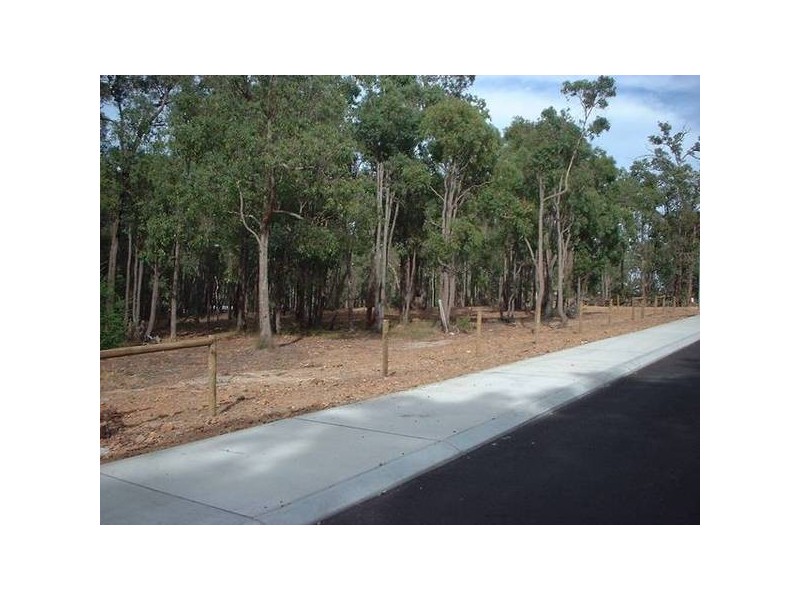 Allison Road, Mount Helena WA 6082