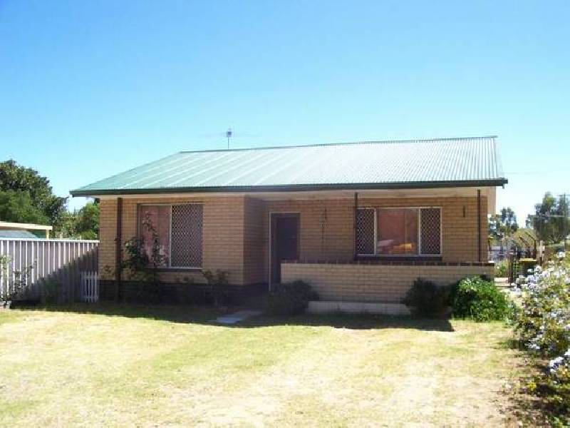 Clayton Street, Bellevue WA 6056