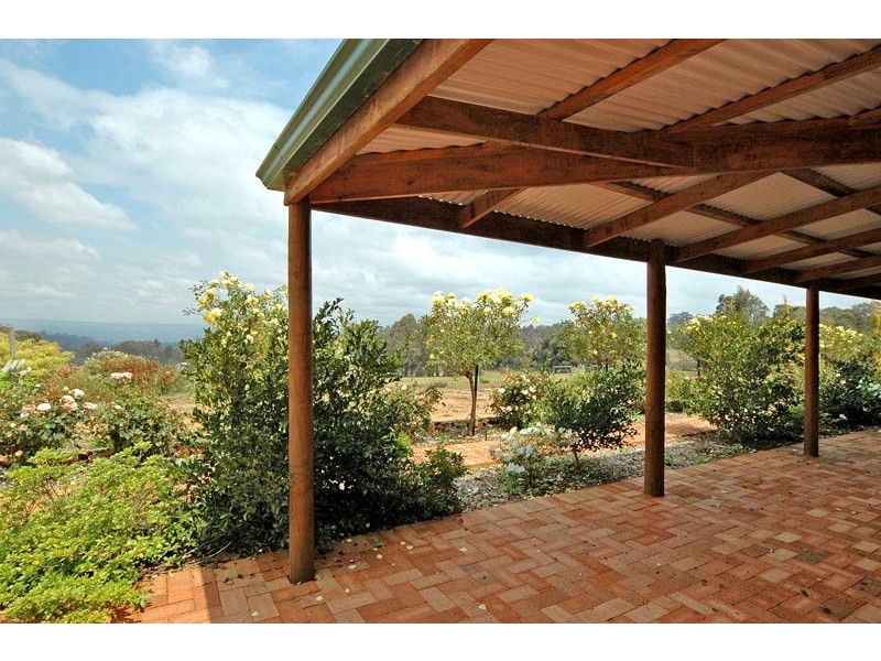625 Clenton Road, Gidgegannup WA 6083