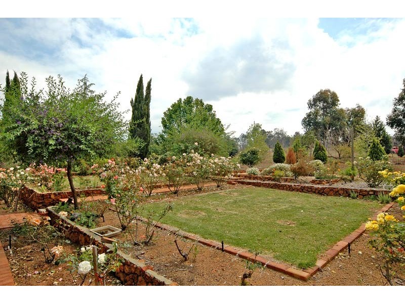 625 Clenton Road, Gidgegannup WA 6083