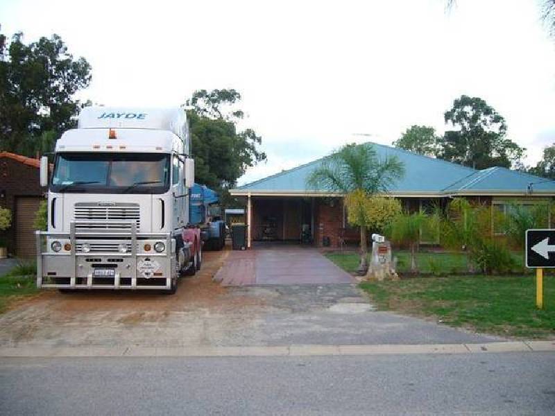 22 Tomlin Street, West Swan WA 6055