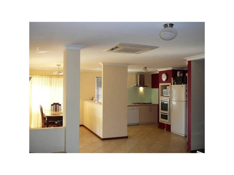 73 Coolamon Blvd, Ellenbrook WA 6069