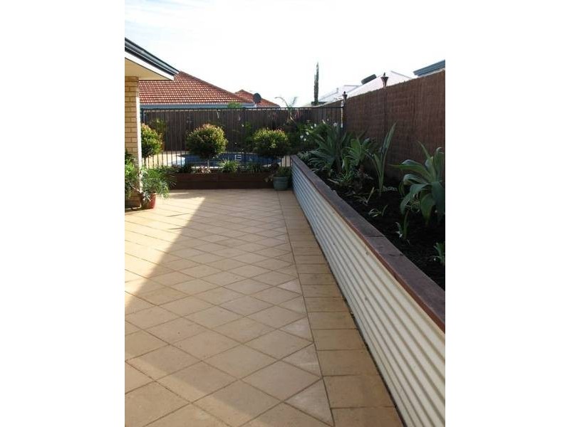 73 Coolamon Blvd, Ellenbrook WA 6069