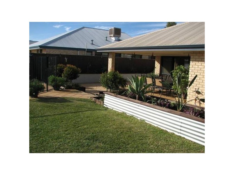 73 Coolamon Blvd, Ellenbrook WA 6069