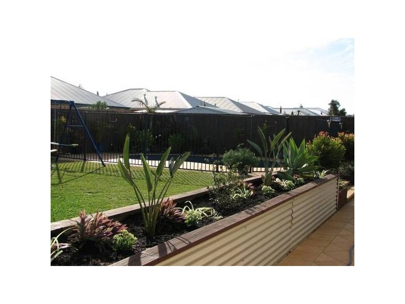 73 Coolamon Blvd, Ellenbrook WA 6069