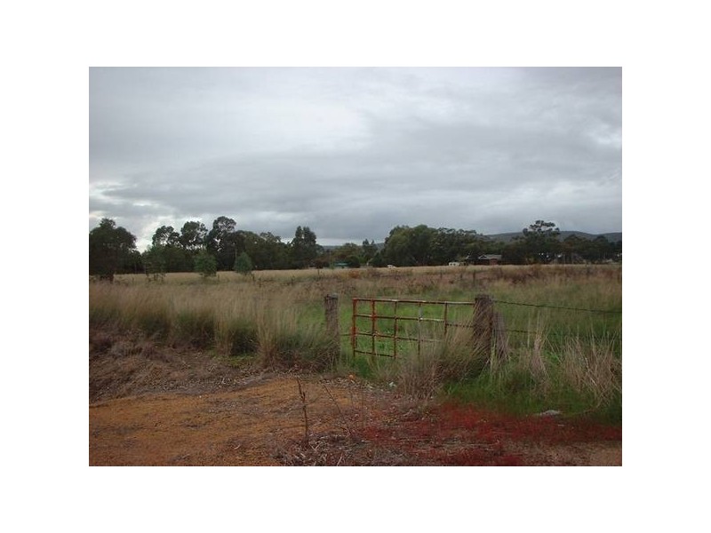 Dalgety Road, Middle Swan WA 6056