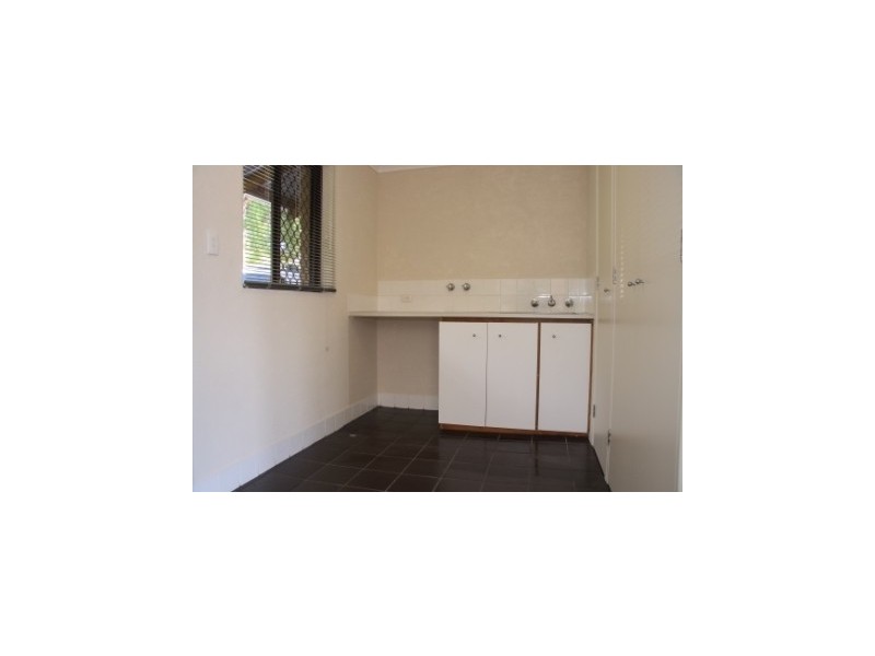 Thornbury Close, Mundaring WA 6073