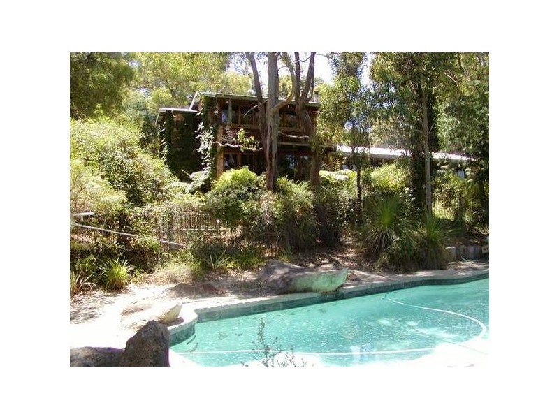 Stanhope Road, Bickley WA 6076