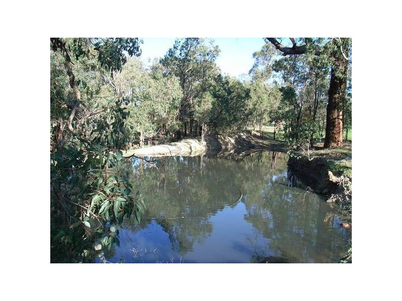 400 Dinsdale Road, Gidgegannup WA 6083