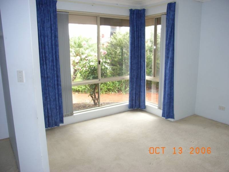 26 Dryandra Way, Thornlie WA 6108