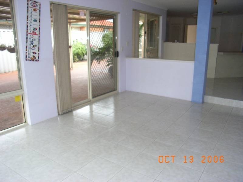 26 Dryandra Way, Thornlie WA 6108