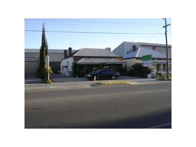 Clayton Street, Bellevue WA 6056