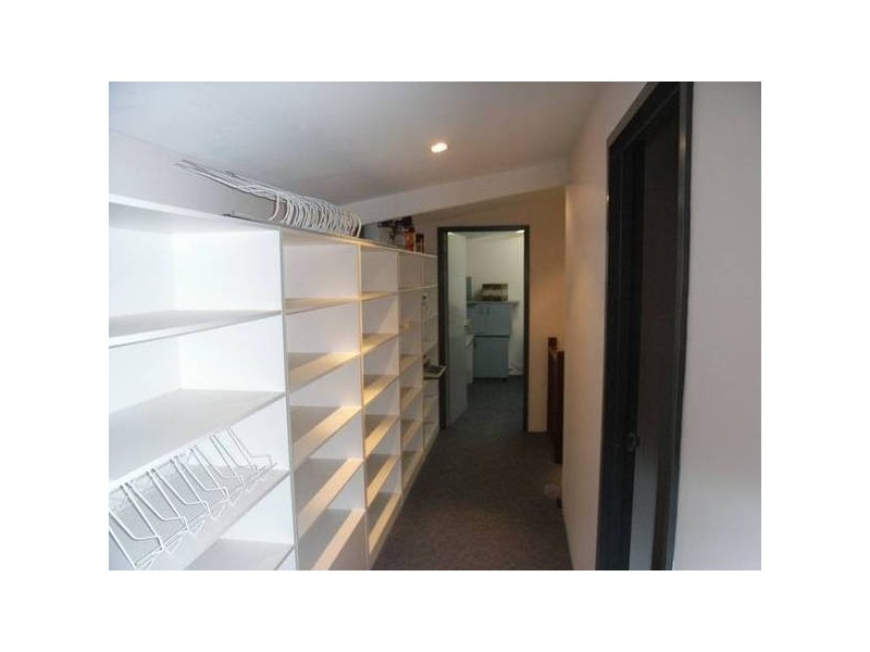 1/12 Farrall Road, Midvale WA 6056