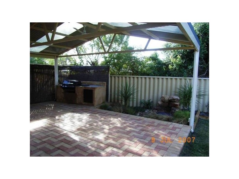 Torquata Blvd, Helena Valley WA 6056