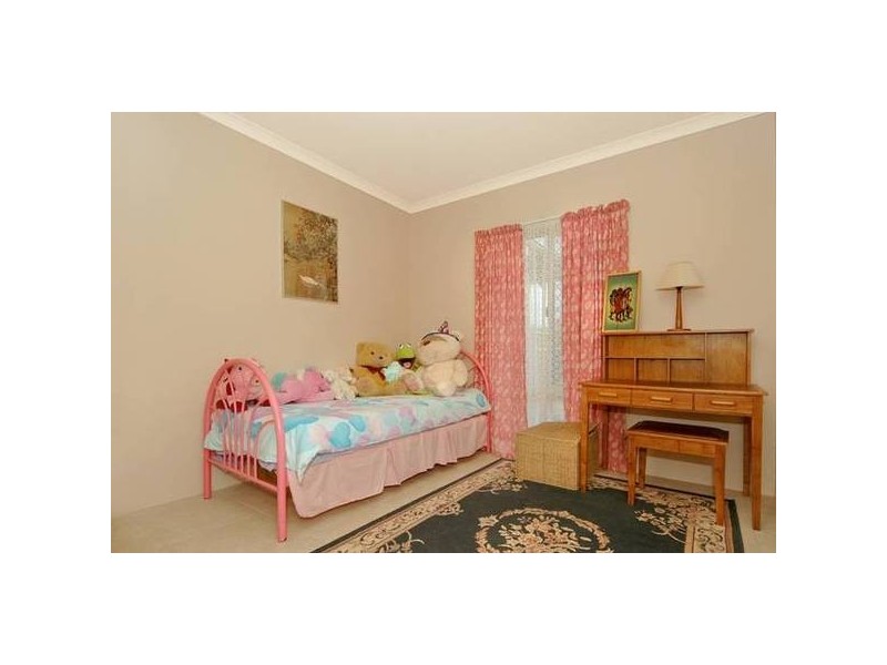 15 Fawell Street, Midland WA 6056