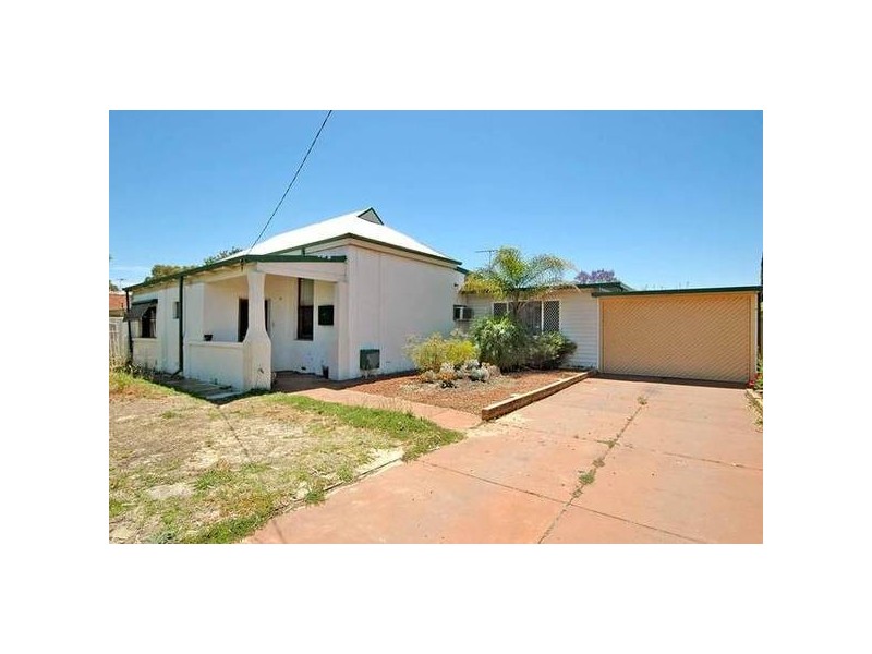 16 Loton Avenue, Midland WA 6056