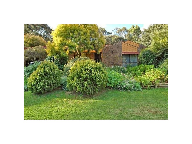 4 Leschen Way, Darlington WA 6070