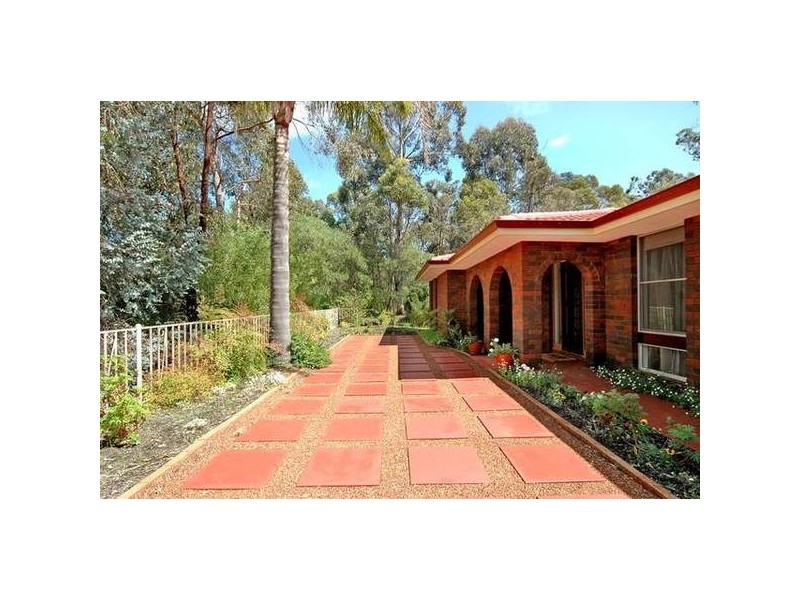 3370 Stoneville Road, Stoneville WA 6081