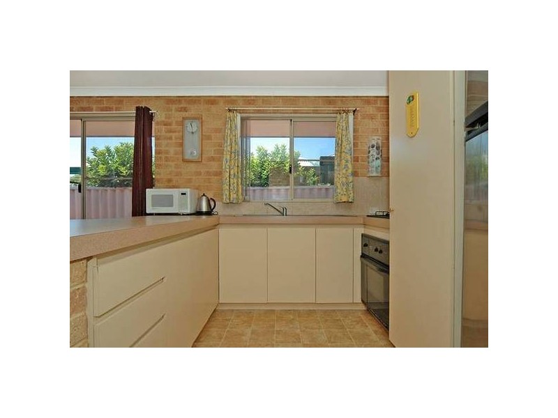 4 Asmus Court, Midvale WA 6056