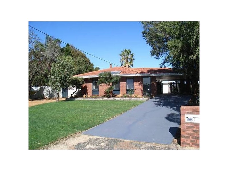 17 Moir Place, Midvale WA 6056